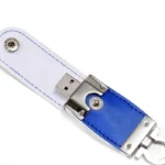 Kožená USB kľúčenka